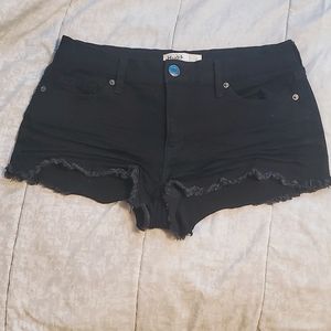 MUDD black booty shorts